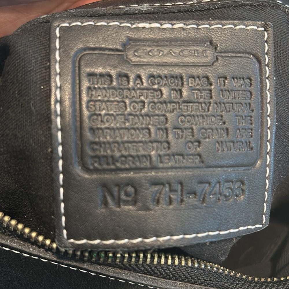 Authentic coach shoulder bag - Picture 7 of 8